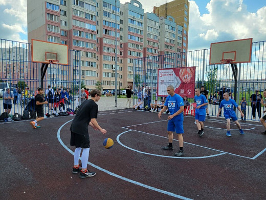В Иванове стартовал баскетбольный турнир памяти Героя России Владимира Зозулина